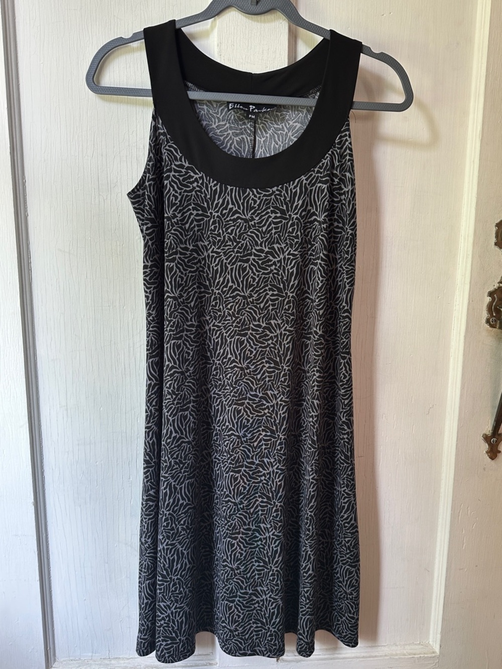 Black & Gray Sleeveless A-Line Dress